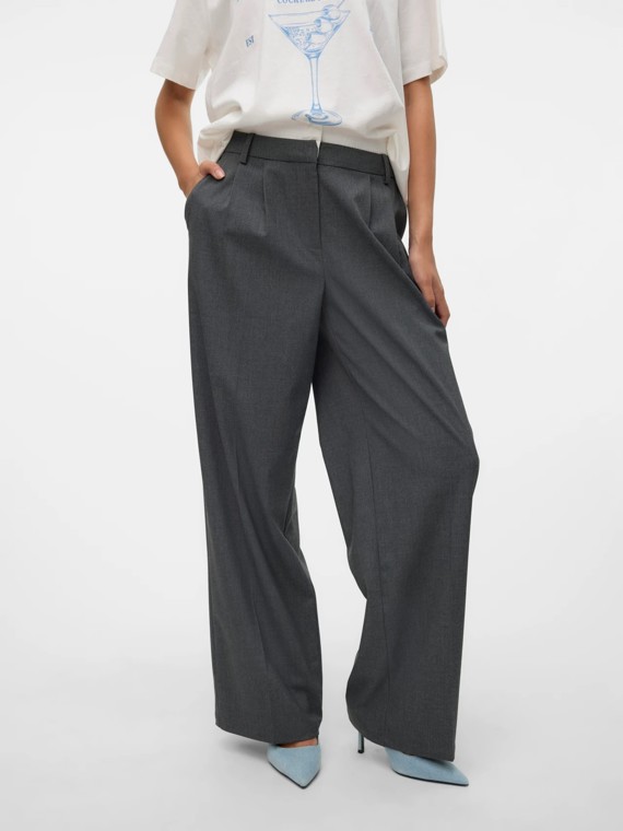 PANTALONE CON BOXER