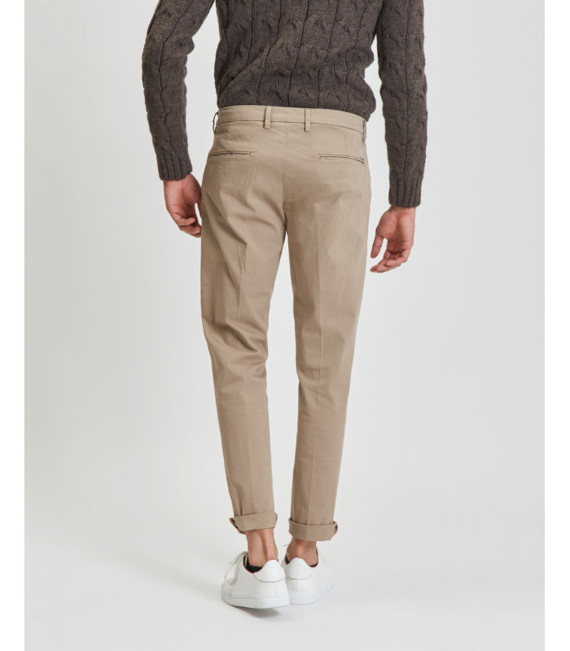 PANTALONE CHINO